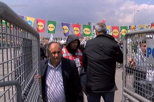 HDP mitingi öncesi Kadıköy'de güvenlik önlemleri