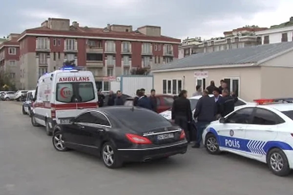İhalede silahlı çatışma: 2 yaralı