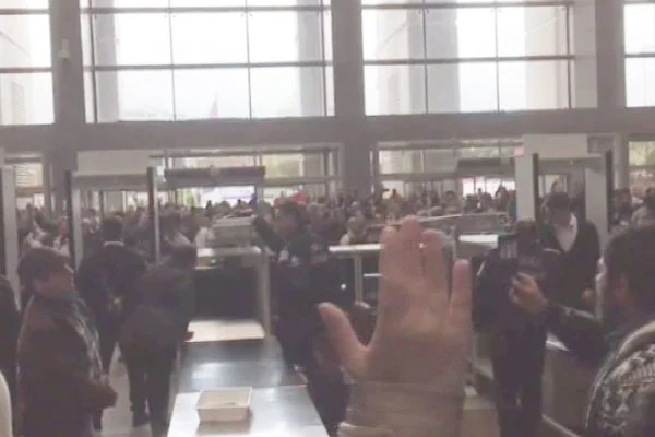 İstanbul Adliyesi'nde referandum gerginliği