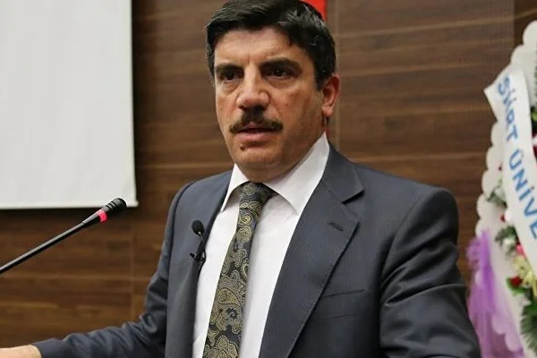 Yasin Aktay: Muhtemelen evet oyları sandık başlarında çalındı