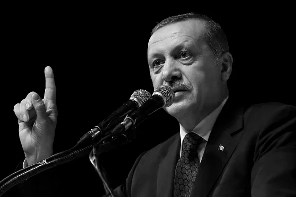 Erdoğan: Gençlerimize yer vermekte kararlıyız