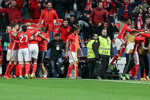 Portekiz'de şampiyon Benfica