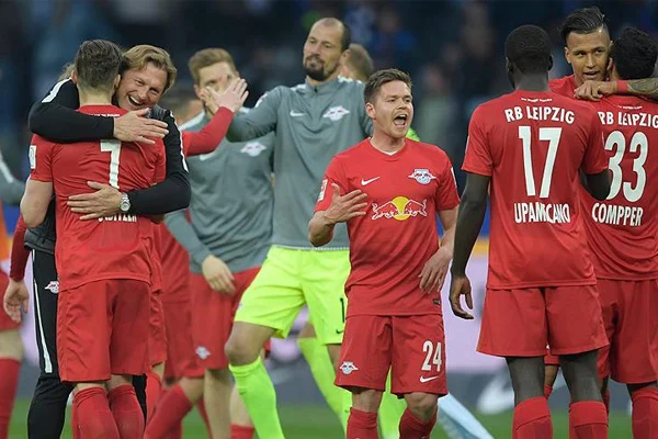 RB Leipzig'den büyük başarı