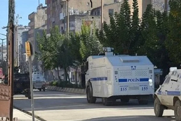 Van'da gösteri ve yürüyüşlere yasak