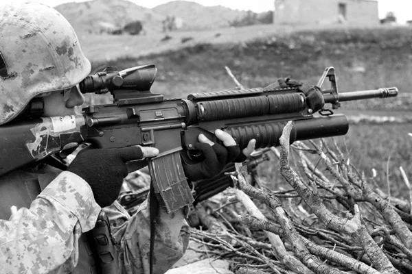 ABD silahları IŞİD ve PKK'dan çıktı! 'Amerikan devletine aittir...'