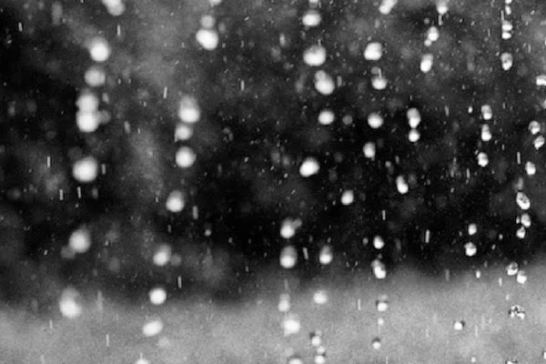 Meteoroloji'den İstanbul için sağanak, sel ve su baskınları uyarısı!
