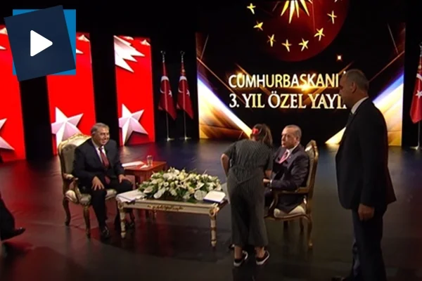 Cumhurbaşkanı Erdoğan'ı gören küçük kız gözyaşlarına boğuldu