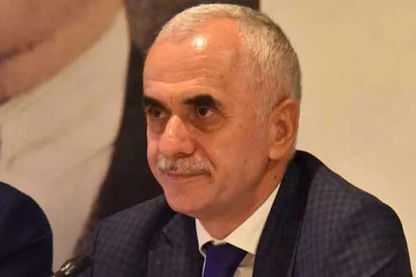 'FETÖ ile mücadele ilk belediyelerimizde başladı'
