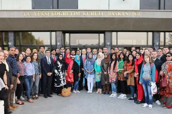 Burslu yabancı öğrenciler YÖK'te bir araya geldi