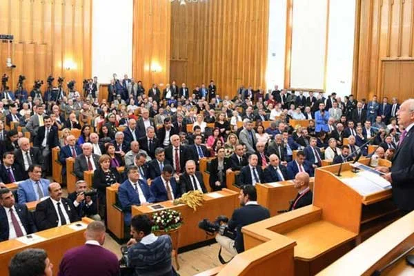 CHP TBMM grup yönetiminde seçim yapıldı