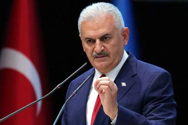 Başbakan uyardı: Yeni bir film çeviriyorlar