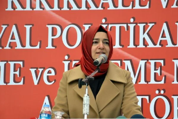 Fatma Betül Sayan Kaya: Kılıçdaroğlu tüm kadınlardan özür dilesin