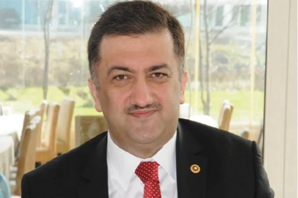 Hasan Karal kimdir ?