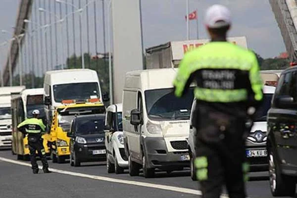 İstanbul'da bazı yollar trafiğe kapatılacak
