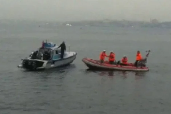 Kadıköy'de denize düşen vatandaşın cansız bedeni bulundu