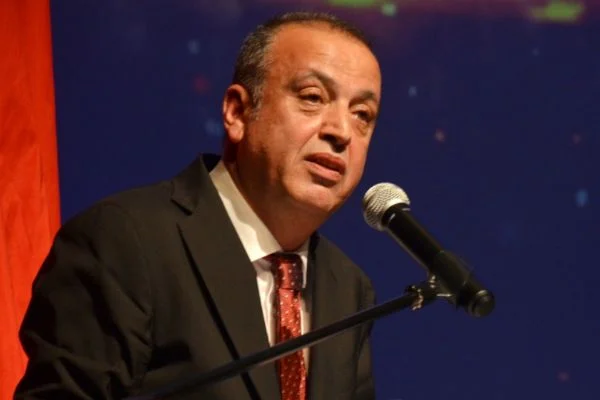 'Hakkında takipsizlik veya beraat kararı bulunmamakta'