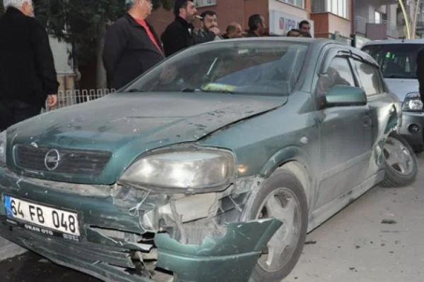 Uşak'ta alkollü sürücü dehşet saçtı