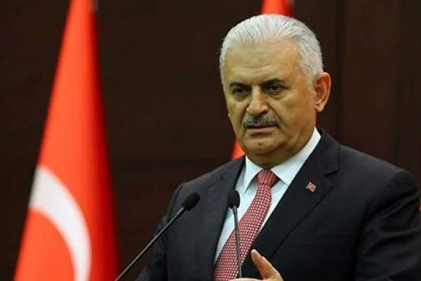 Başbakan'dan Kılıçdaroğlu'na geçmiş olsun telefonu
