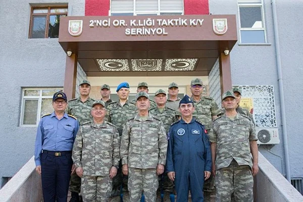 Orgeneral Akar Hatay'da denetlemeler yaptı