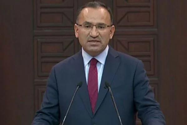 Bekir Bozdağ: CHP'yi APO'nun askeri yapacaklar!
