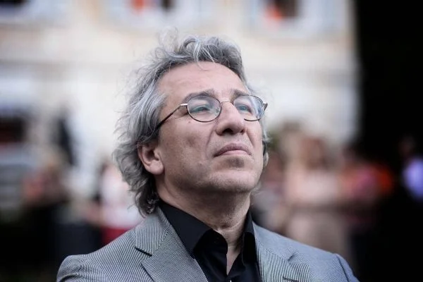 Can Dündar kimdir?