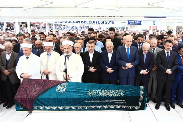 Cumhurbaşkanı Vekili Oktay'ın acı günü
