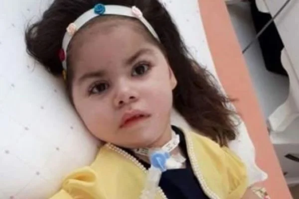 Minik Arife'nin ailesi yardım bekliyor