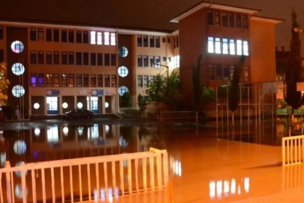 Ordu'da sağanak yağış su baskınlarına neden oldu