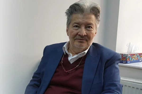 1967'den beri tek bir soruya cevap arayan Suudi Arabistanlı Prof. Dr. Jamel Akbar: Bütün Arap ülkeleri Batı'dan vazifeli!