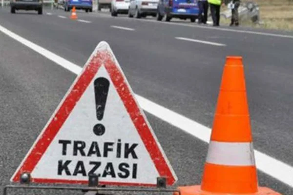 Afyonkarahisar'da trafik kazası: 1 ölü, 7 yaralı