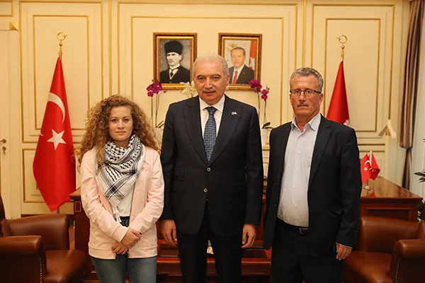 Ahed Tamimi, Başkan Mevlüt Uysal'a ziyaret