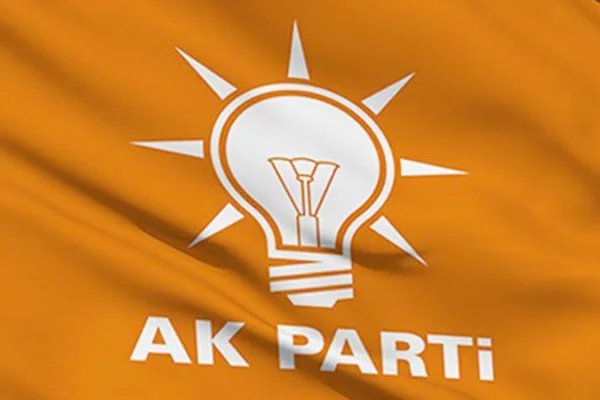 AK Partili Belediye Başkanı ihraç edildi