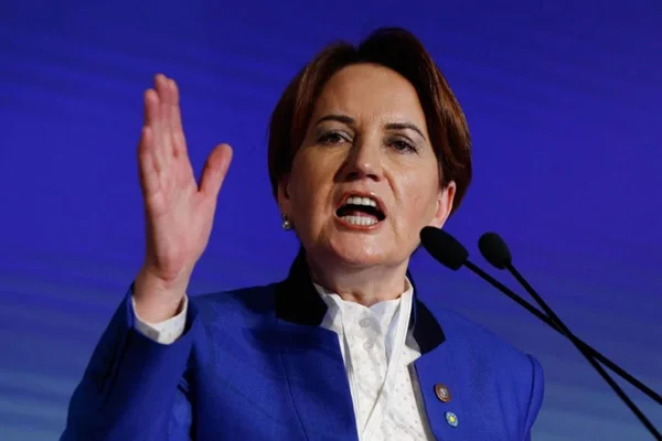 Akşener'den Erdoğan'a 'Cumhurbaşkanı maaşına yüzde 26 zam' tepkisi