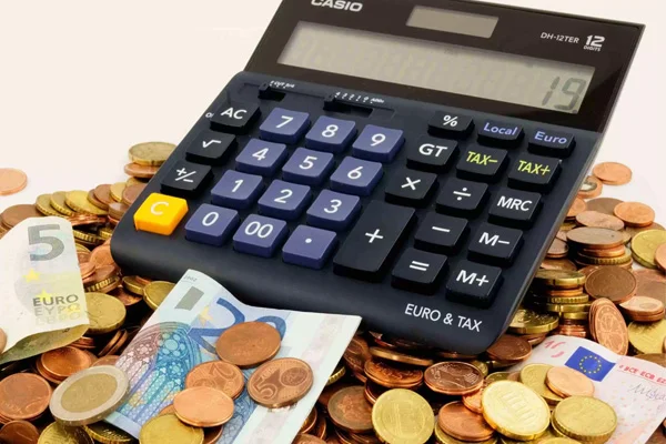 Almanya, Fransa'ya bin 100 vergi kaçakçısının listesini gönderdi