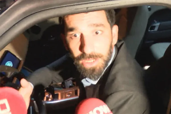 Arda Turan ifade verdi