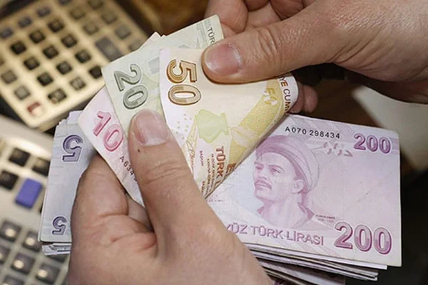 Asgari ücrete çifte zam talebi
