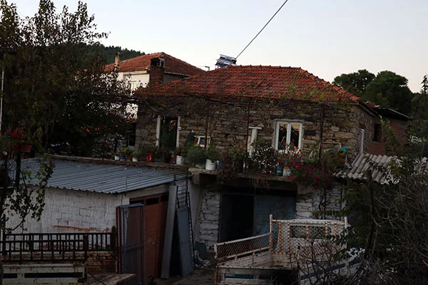 Aydın'da evin altında altın olduğu iddiası