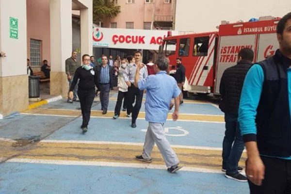 Bağcılar Eğitim ve Araştırma Hastanesi'nde yangın