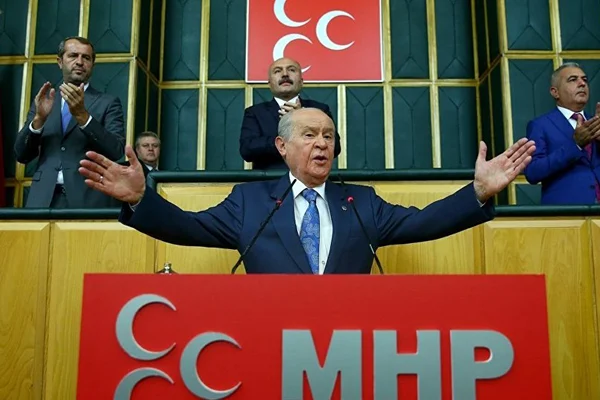 Bahçeli MHP'nin seçim sloganını açıkladı: Tak, tuk, tuk