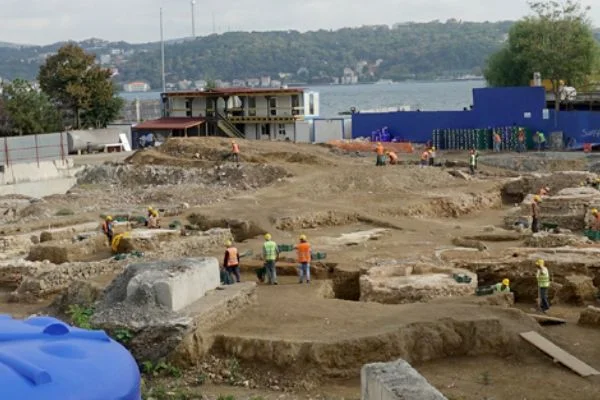Bahçeşehir Üniversitesi inşaatında tarihi kalıntılar bulundu!