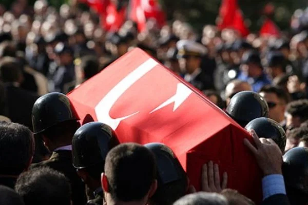 Batmanda bombalı saldırı, Şehit sayısı 7 oldu