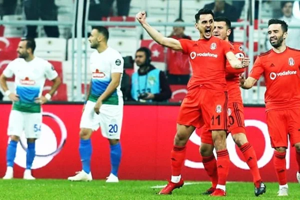 Beşiktaş 4-1 yendi