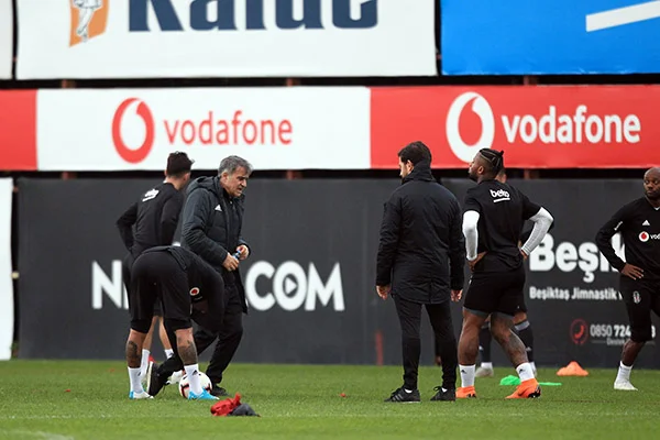 Beşiktaş, Göztepe maçı hazırlıklarını sürdürdü