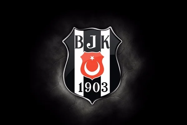 Beşiktaş, Göztepe'ye yenildi