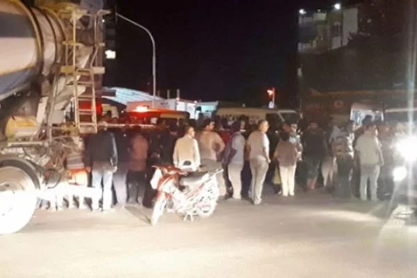 Beton mikseri bisikletliye çarptı: 1 ölü