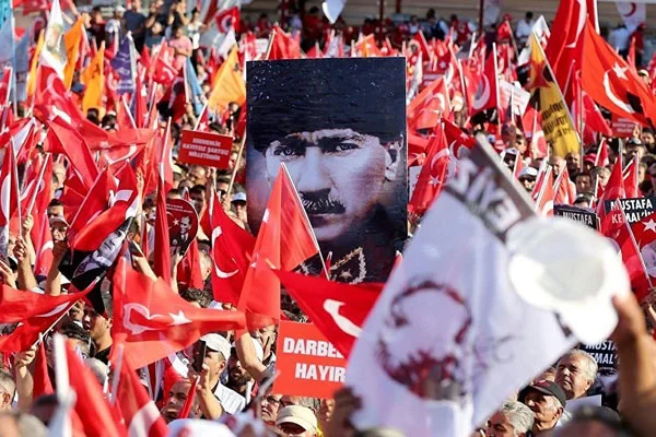 'CHP, AK Partili ismi belediye başkanlığına aday gösterdi'