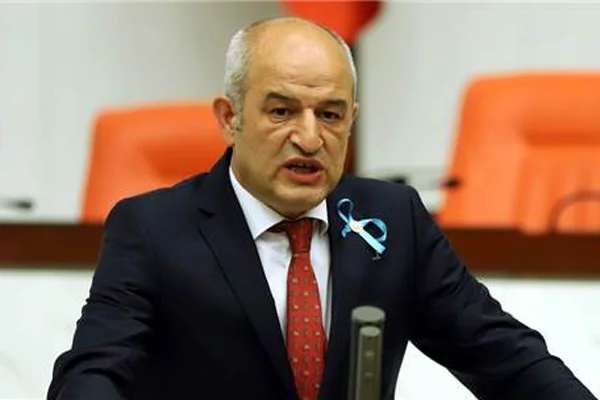 CHP'li Kasap, "Bir milletvekili Sağlık Bakanı'na ulaşamıyor"
