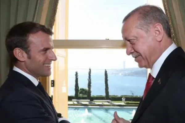 Cumhurbaşkanı Erdoğan Macron'u kabul etti