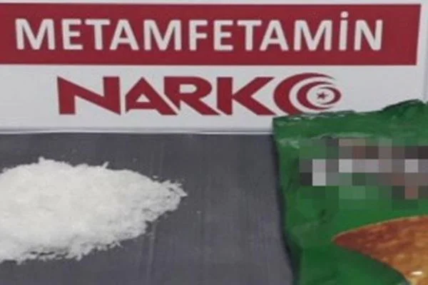 Denizli'de cips paketinde uyuşturucu ele geçirildi!