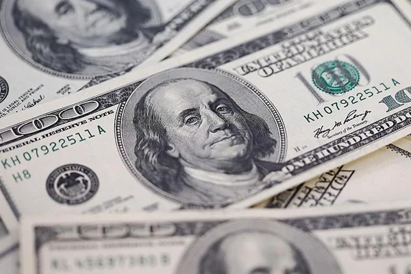 Dolar son 2,5 ayın en düşük seviyesinde